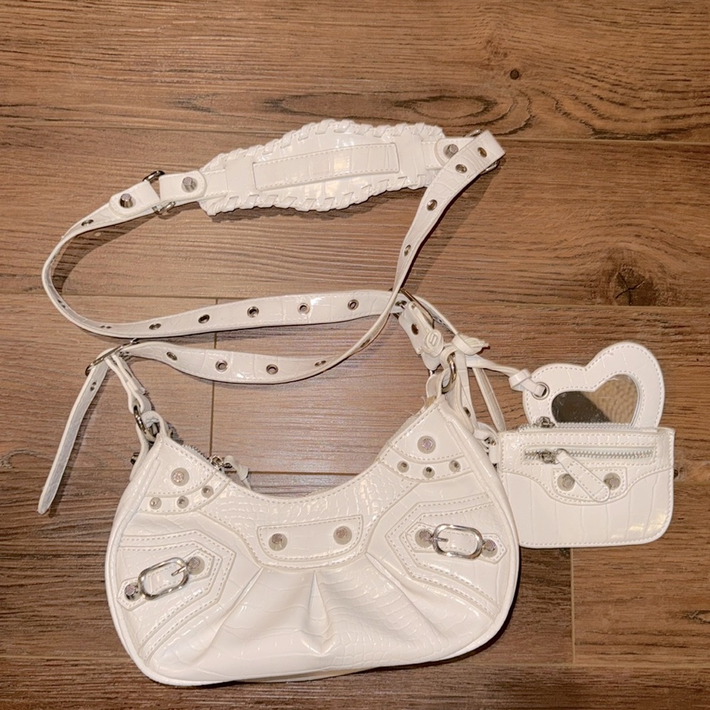 Y2K inspired Purse
